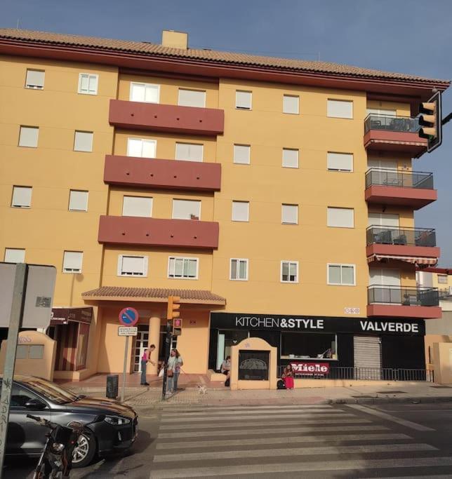 Apartamento Renovado En El Centro De Benalmádena Zewnętrze zdjęcie